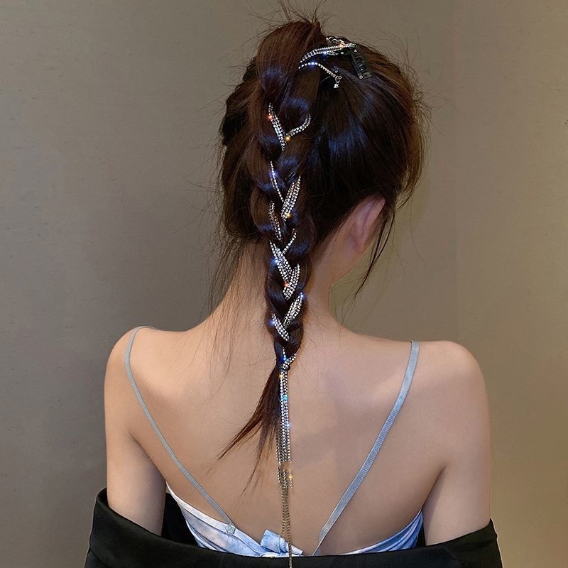 [Harga Grosir] [Unggulan] 1PC Korea Perak Warna-Warni Rantai Jepit Glitter Rumbai Braided Barrettes Punk Pesta Wanita Hiasan Kepala Berlian Imitasi Mengkilap Rantai Rambut