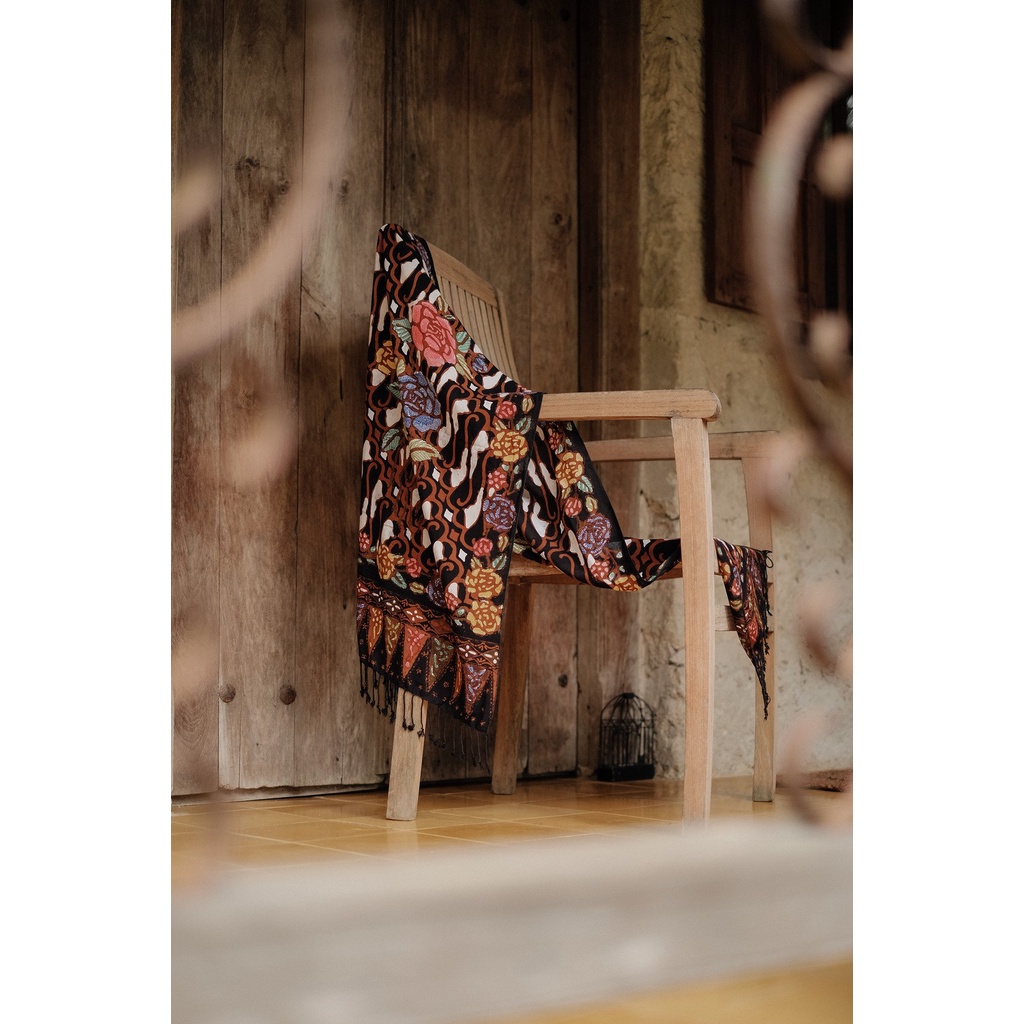 RATU - Selendang Batik Encim Parang 3