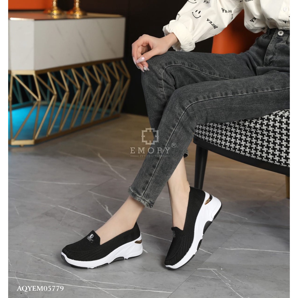 SV - EMORY Irinna Sepatu Wedges Wanita AQYEMO5779