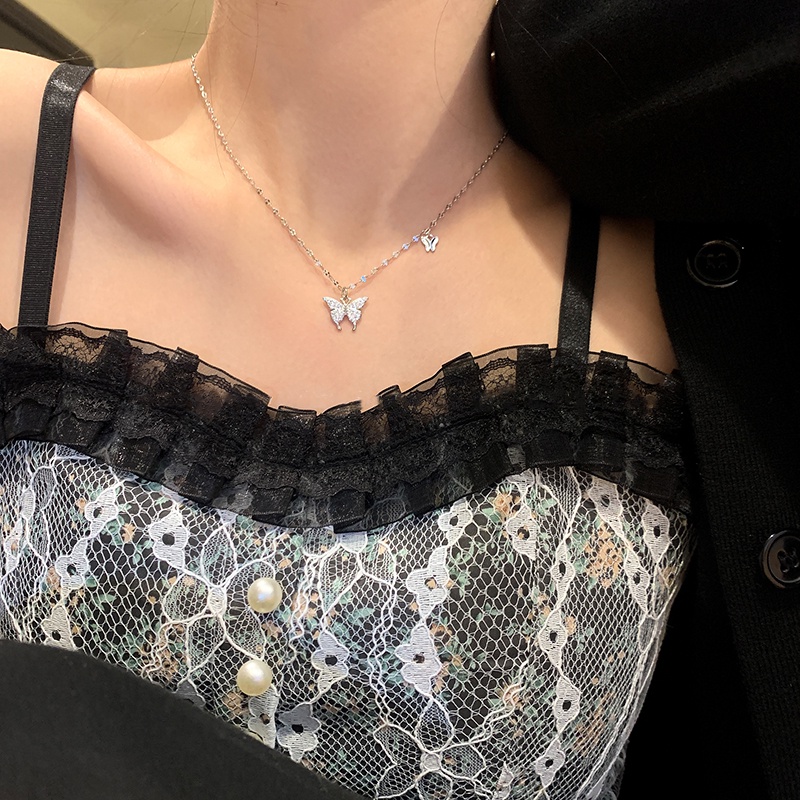 Papaozhu Elegan Berkilau Zirkon Kupu-Kupu Rumbai Mutiara Liontin Kalung Untuk Wanita Gadis Bergaya Bersinar Kristal Kalung Chic Perhiasan Leher