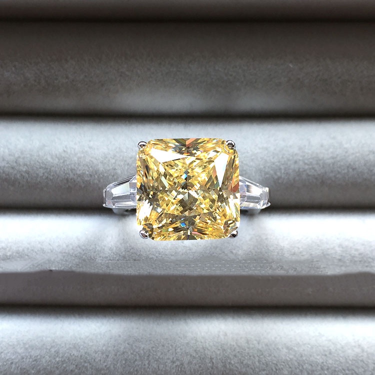 Goldkingdom Aksesoris Perhiasan Fashion Ready Stock Super Flash Asche Berlian Kuning Cincin Yang Dapat Disesuaikan Mewah Putri Square Diamond Engagement Ring Untuk Wanita