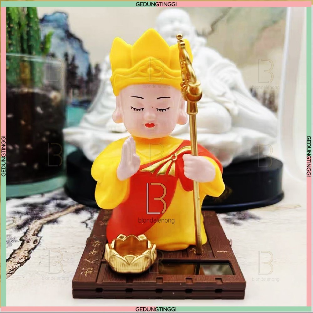 Pajangan Patung Hiasan Biksu Dewa Tongkat Sun Go Kong Wukong Sungokong Julaihut Maitreya Milefo Gelang Tasbih Kalung Necklace Buddha Budha Amitabha Statue Figure Fortune Rejeki Rezeki Feng Shui Keberuntungan Goyang Dashboard Mobil Solar Baterai Kecil Mini