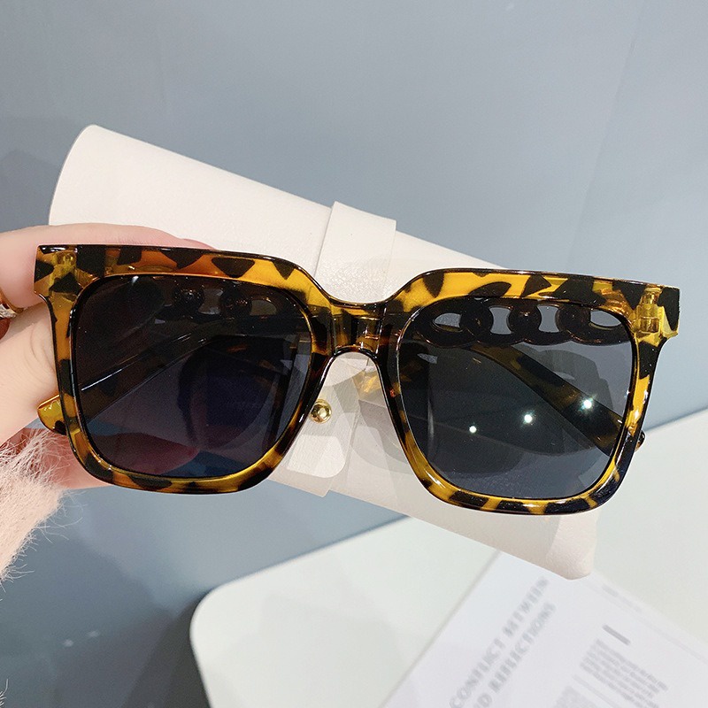 HBS 172 Kacamata Wanita Retro Optik Sunglass Fashion Hitam