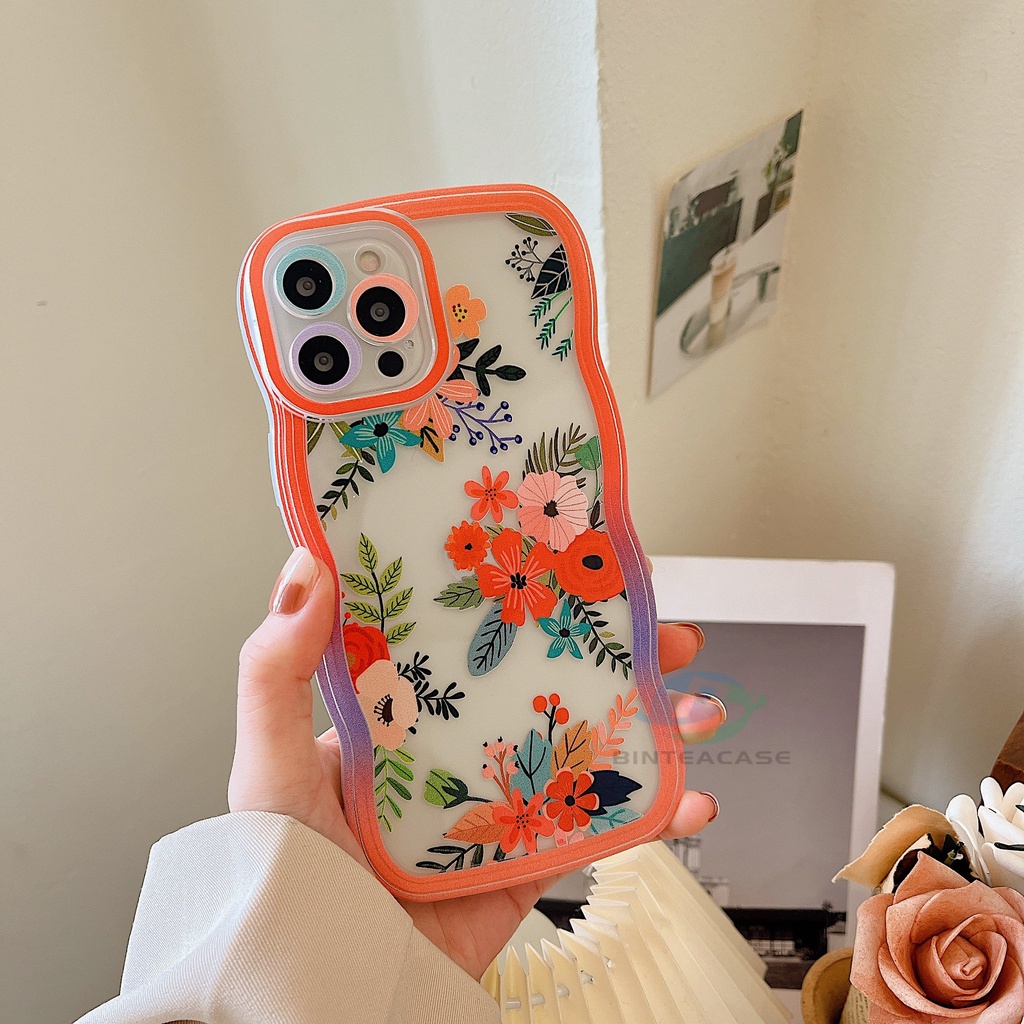 IPHONE Iphone14plus 14 Pro MAX IPhone13 Pro MAX 11PRO 11PRO MAX 12 12Pro MAX XR XS Max6 6S 7 8 Plus SE 2020 Bunga Segar Dan Tanaman Hijau Tepi Melengkung TPU Phone Case Binteacase