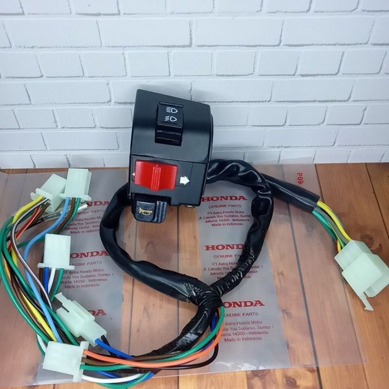 saklar kiri sein klakson motor honda astrea grand legenda prima baham besi almu