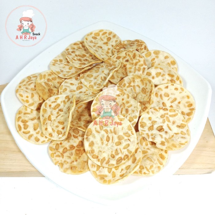 

Terlaris ✨ -Keripik Kripik Tempe Sagu Crispy 500gr Terlaris- 2.2.23