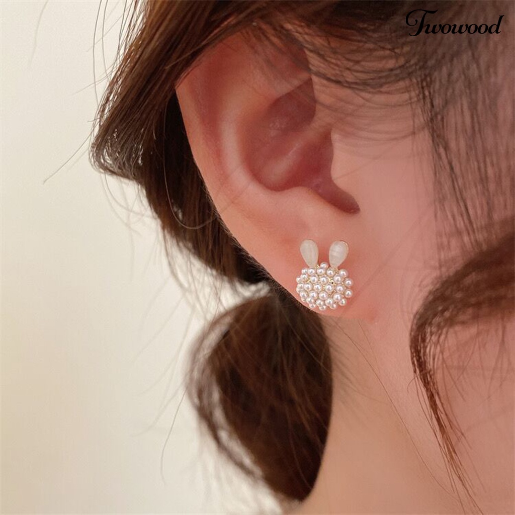 Twowood 1pasang Ear Studs Faux Opal Temperamen Elegan Lucu High Gloss Faux Pearl Rabbit Kelinci Wanita Anting Fashion Perhiasan