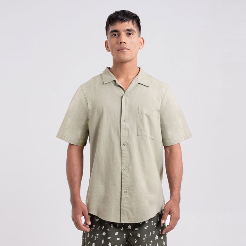 3Second Kemeja Pria Lengan Pendek Basic Shirt Pria Cuban Collar Kemeja Santai Polos Baju Atasan Cowo