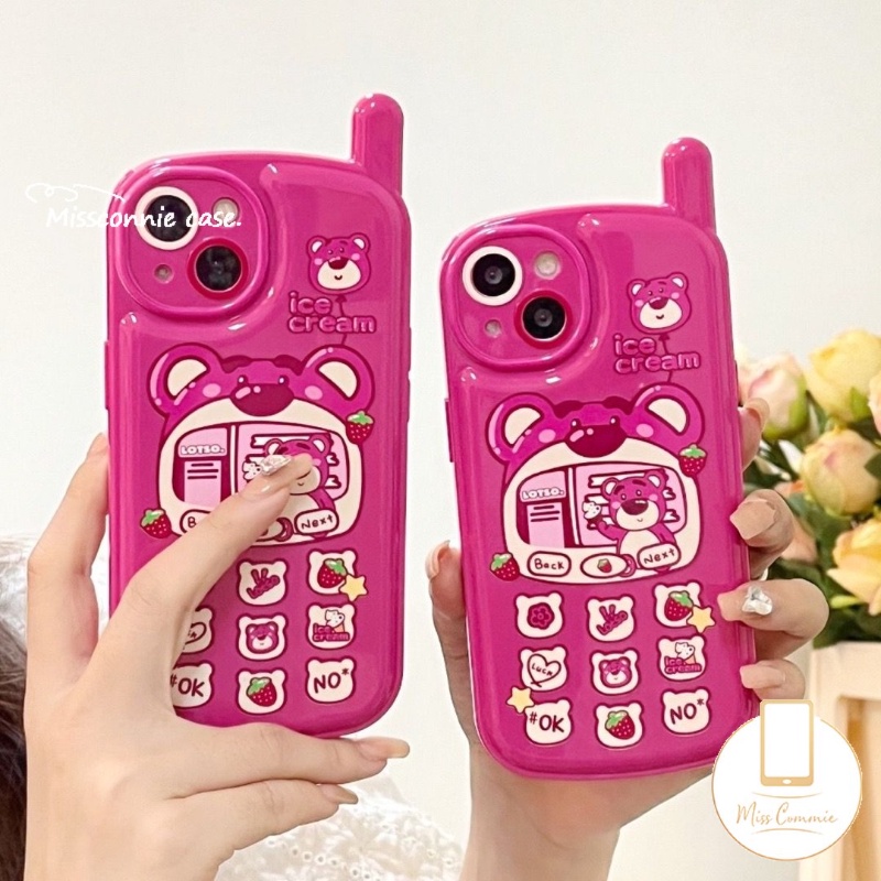 IPHONE Kartun Indah Strawberry Bear Manyo Case Kompatibel Untuk Iphone11 13 14 12 Pro MAX 7Plus 8Plus 78 Plus XR X XS MAX SE 2020 Kepribadian Retro Bentuk Ponsel Seluler Penutup Glossy