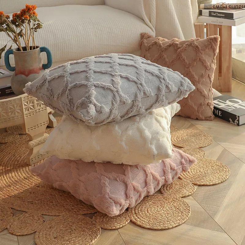 COVER SARUNG Bantal Sofa Luxury Europe Nordic Style Bulu Halus Timbul 45x45 cm - Pusat Kado Murah