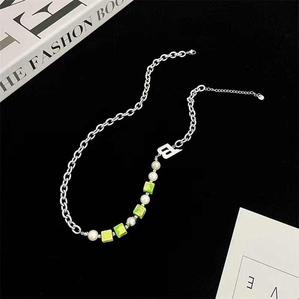 Mxbeauty Pria Hip-hop Kalung Indah Unisex Mutiara Sederhana Pasangan Gadis Hadiah Sweater Rantai Huruf B Wanita Gelang