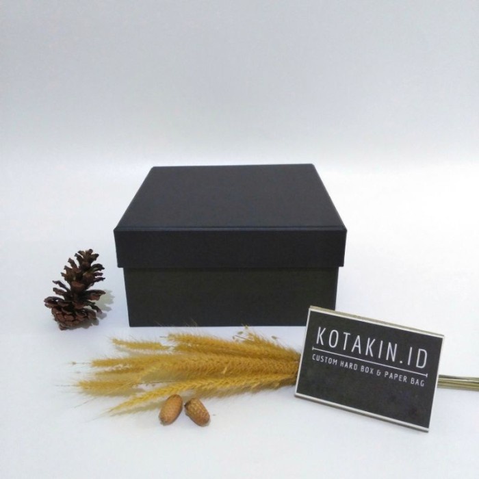 

⭐BISA COD⭐ Hard Box Tutup Lepas 15 x 15 x 10 cm Kotak Kado Gift Box Hampers