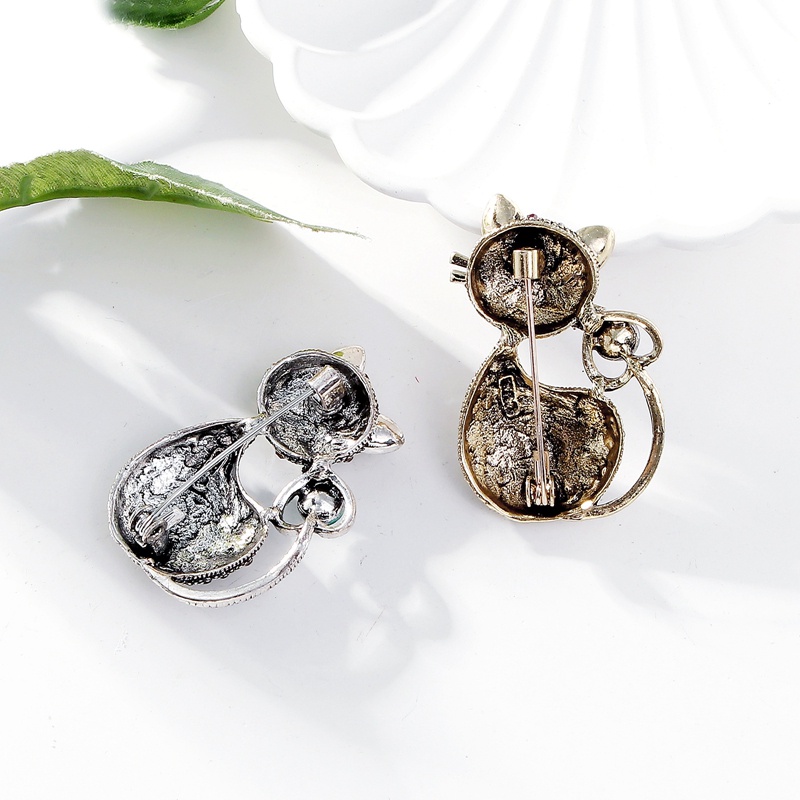Bros Kucing Cat Enamel Lucu Unisex Wanita Dan Pria Brooch Pin Desain Hewan Perhiasan Fashion