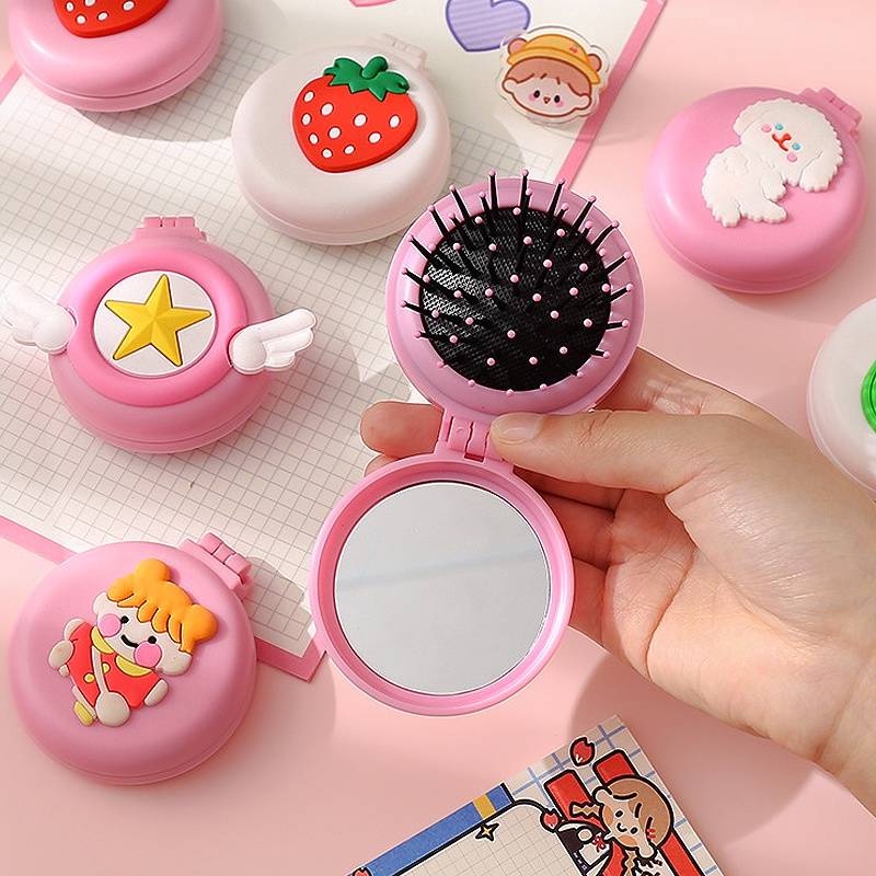 [Unggulan] Pijat Sederhana Sisir Bantal Udara Alat Perawatan Rambut Harian Untuk Wanita 2-In-1 Sisir Rambut Lipat Flip Mini Cermin Pola Tiga Dimensi Yang Lucu Air Cushion Comb