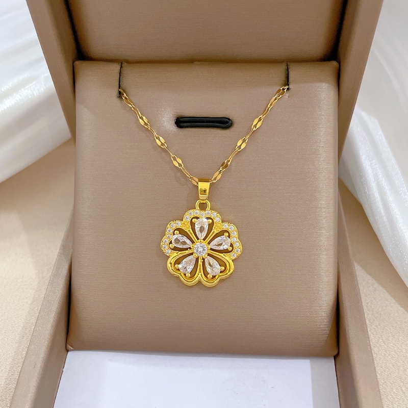 kalung titanium wanitat Full Diamond Flower Pendant Chain Titanium kalung