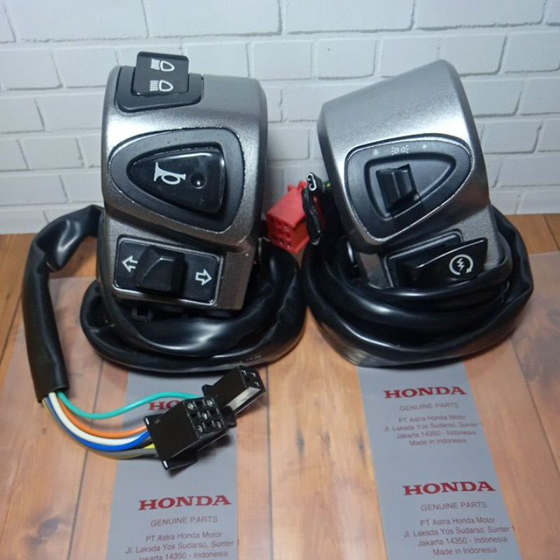 saklar holder kanan dan kiri motor honda scoopy karbu