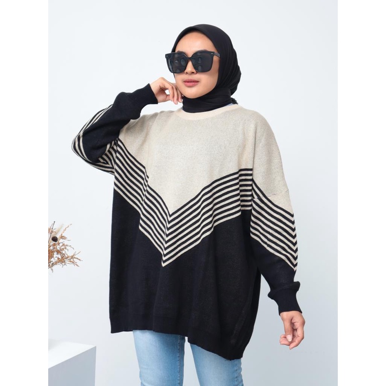 Blouse Rajut Qino - 2301.01.008