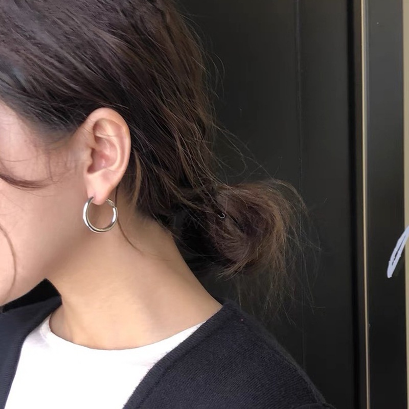 Kami Bunga Sederhana Fashion s925 Perak Glossy Lingkaran Hoop Anting-Anting Untuk Wanita Perempuan Punk Chunky Logam Anting-Anting Trendi Telinga Perhiasan