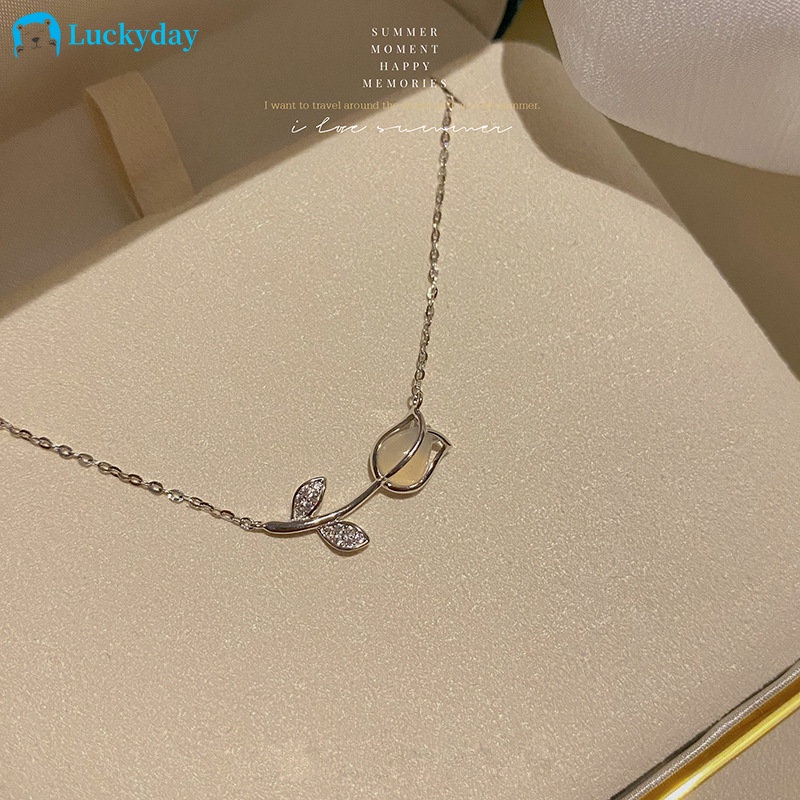 YEEZII Kalung Rantai Liontin Bunga Tulip Hias Kristal Warna Silver / Gold Untuk Wanita