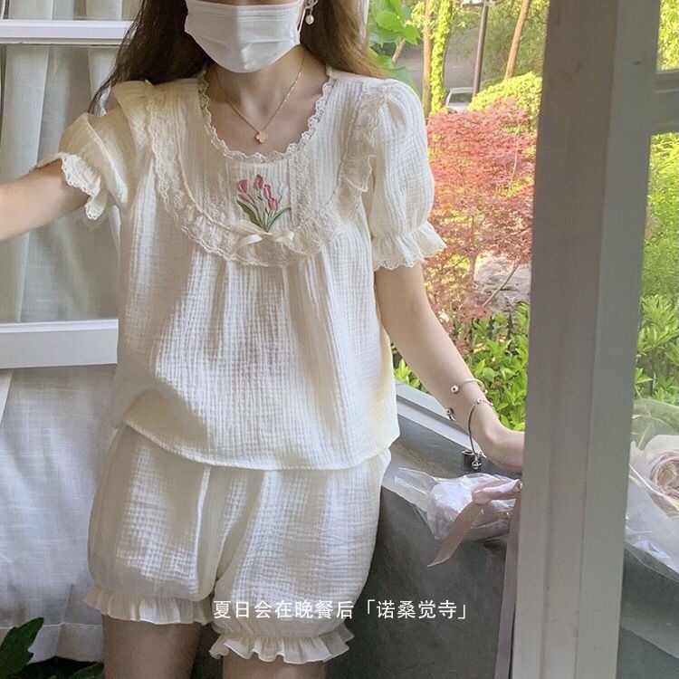 Piyama tulip krim wanita musim panas bagian tipis bagian tipis manis siswa lucu bersulam renda baju