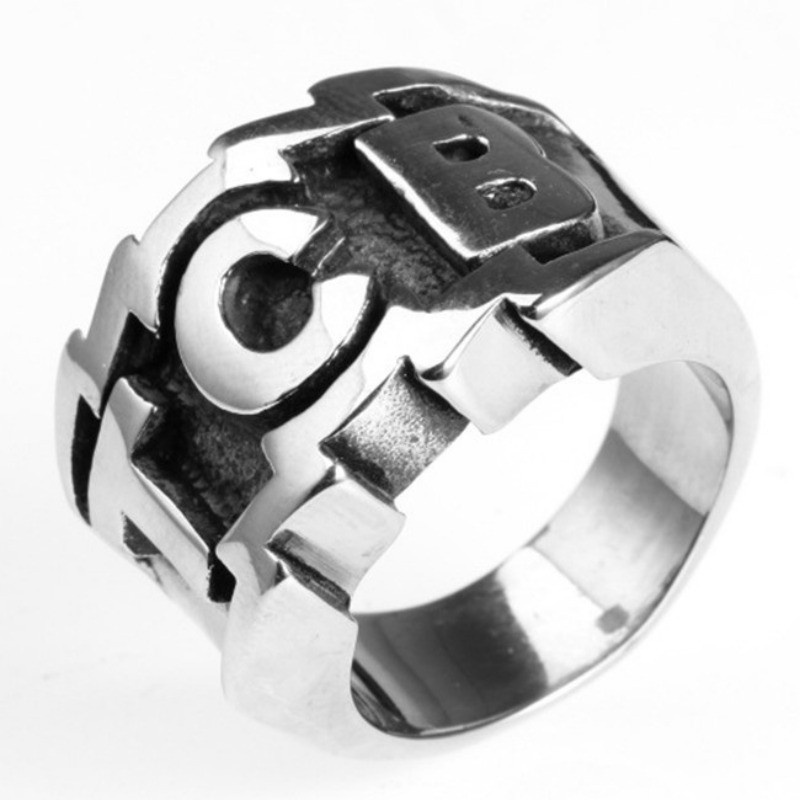 [X C Perhiasan] Tren Fashion Baja Titanium Huruf Inggris TCB Vintage Hip Hop Perhiasan Cincin Pria Trendi