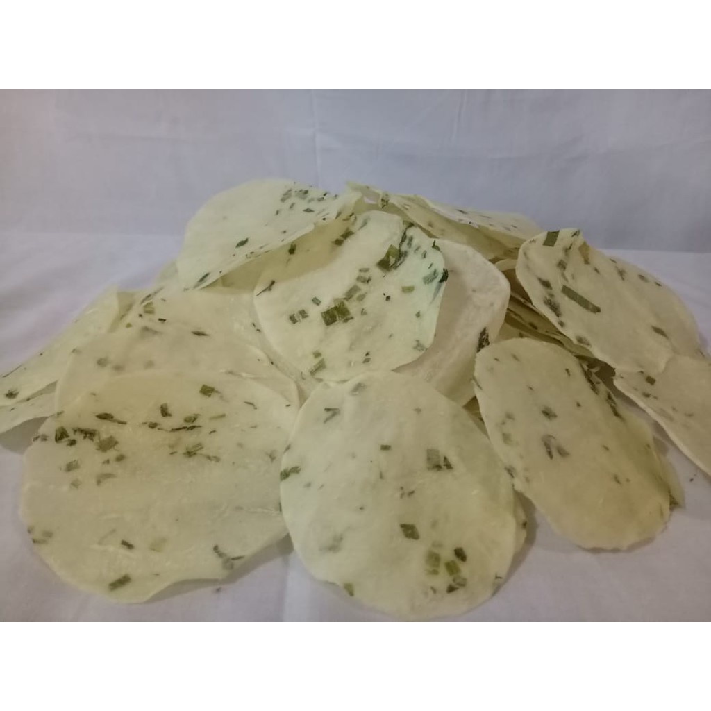 

KERUPUK KAMANG MENTAH 1 kg