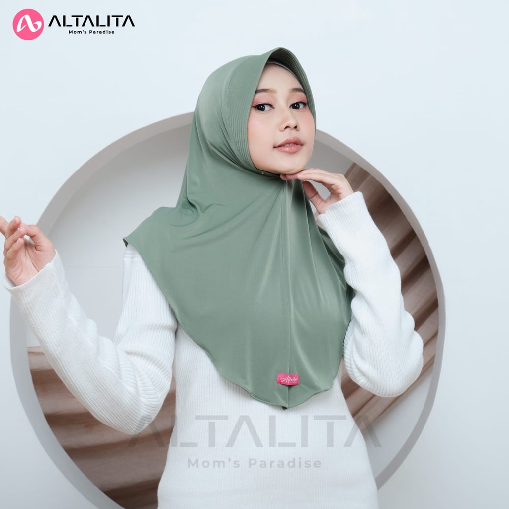 Altalita - Kerudung Instan Qaila Penguin Size M Jilbab Bergo Hamidah Sport Olahraga Volly Futsal Senam Hijab Sekolah Instan Menutup Dada Bahan Jersey Premium