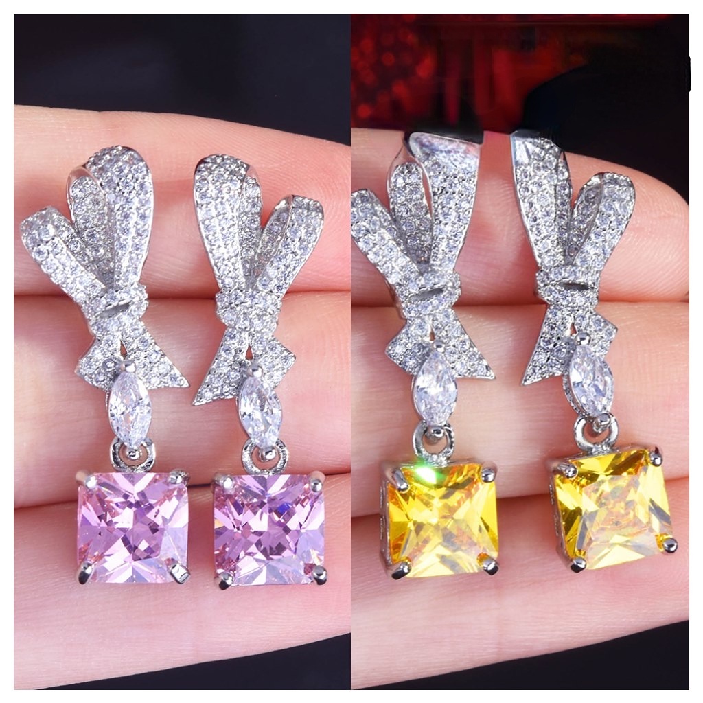 Goldkingdom Fashion Perhiasan Aksesoris Ready Stock High-end Perhiasan Berlian Kuning Raydean Cutter Ear Studs Earrings Super Glitter Berlian Merah Muda Es Potong Penuh Bor Busur Anting-Anting