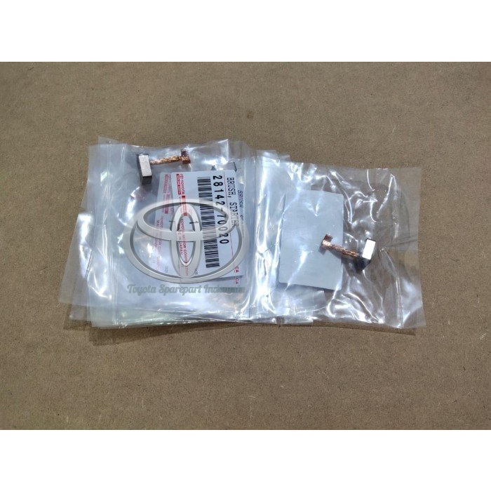Carbon Brush Dinamo Starter Innova Kijang Bensin Altis Vios  100% Original Toyota