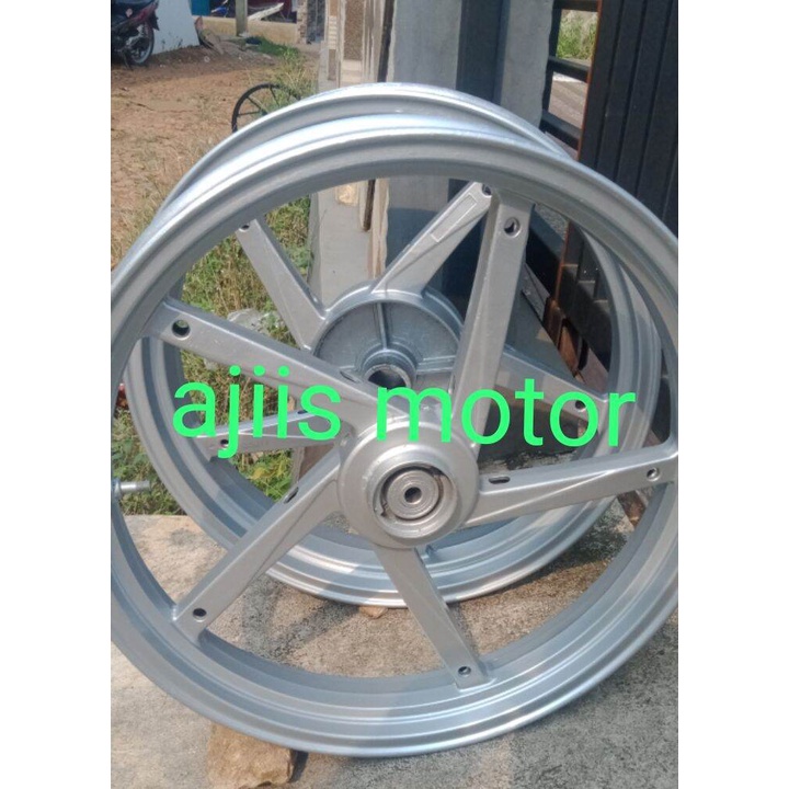 velg pelek racing Suzuki Thunder tapak lebar ring-17  depan belakang