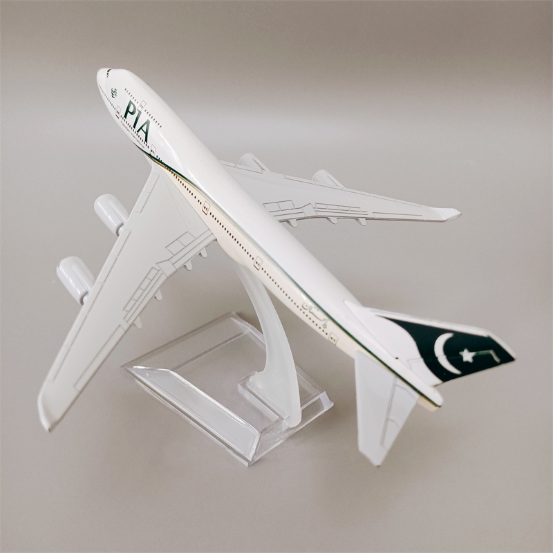 Pakistan International Airlines B747 Pesawat Model PIA Boeing 747 Diecast Metal Plane Model Pesawat