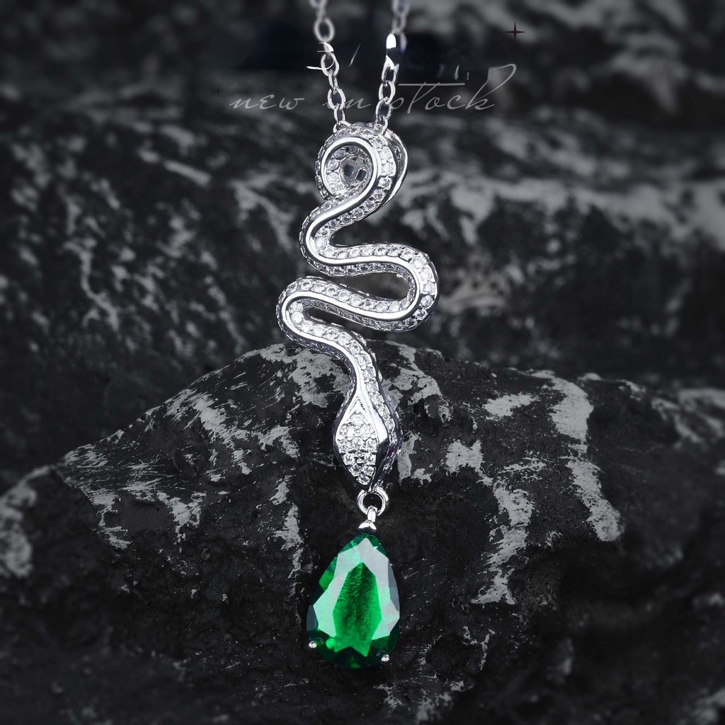 Goldkingdom Fashion Perhiasan Aksesoris Ready Stock Haute Couture Jewelry Rhinoceros Kata Tetesan Air Colombia Kayu Zo Emerald Gemstone Pendant Spirit Snake Necklace