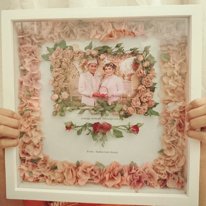 

⭐BISA COD⭐ shadow box custom 30 x 30cm preserved flower tivah 3d bunga kotak