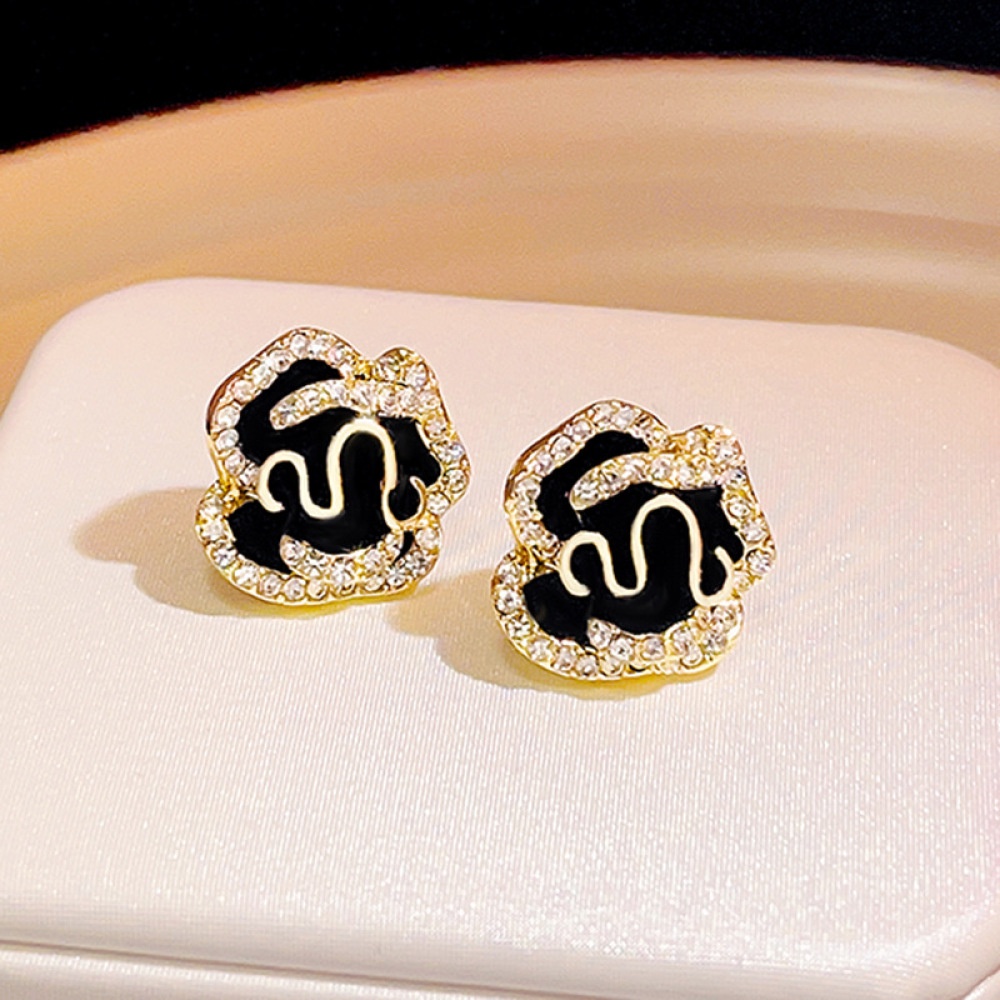 Gold Plated Black Flower Stud Earrings Vintage Elegant Floral Jewelry Women Wedding Party Gift