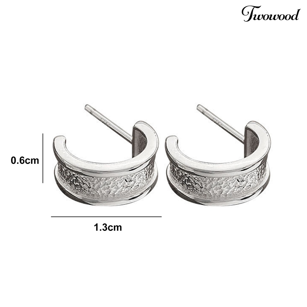 Twowood 1pasang Anting Pejantan Geometris Berbentuk Busur Tekstur Permukaan Temperamen Tahan Luntur Dekorasi Hypoallergenic Berbentuk C Tindik Wanita Earrings Perhiasan Aksesori