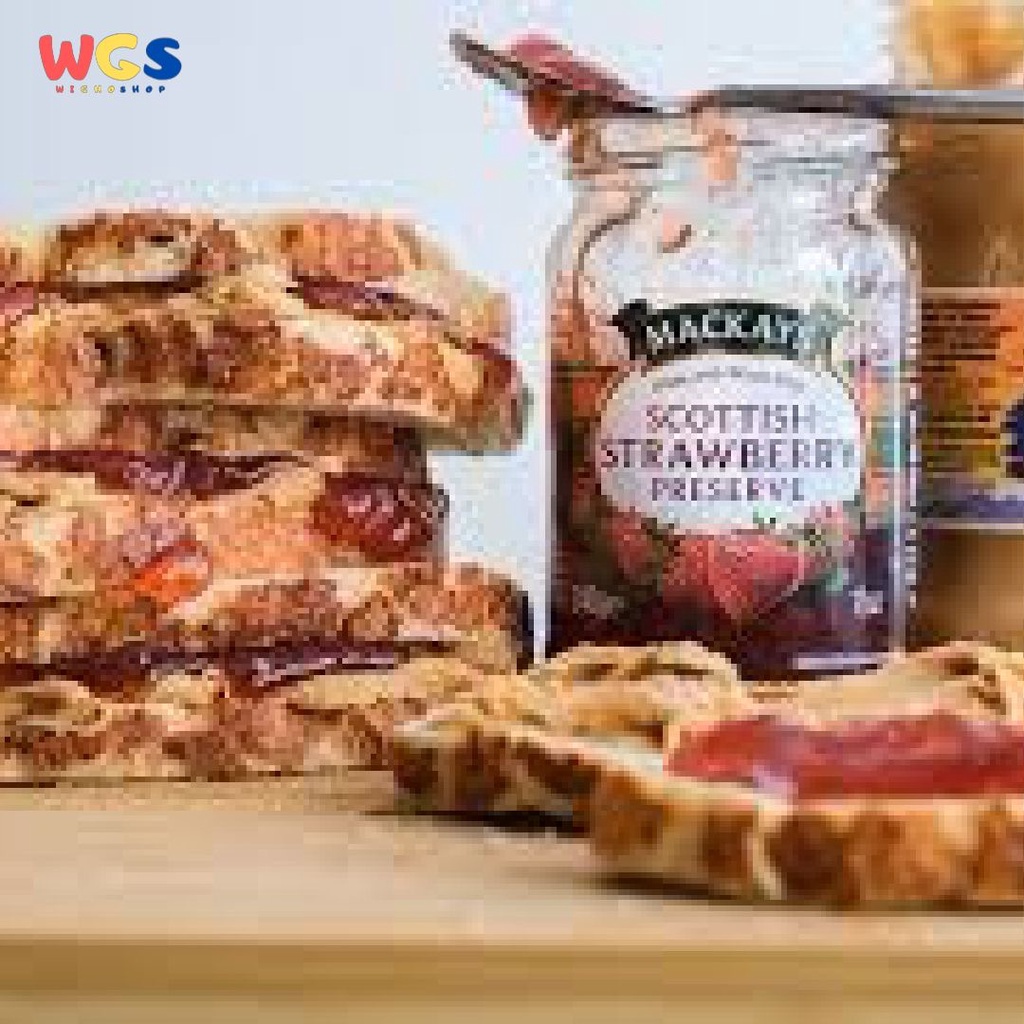 Selai Mackays Scottish Strawberry Preserve Jam 340 gr - Selai Stroberi