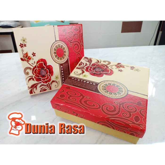 

Mooncake Box Motif Bunga Merah (Gratis MRJELLY Ekonomis 1 Sachet)