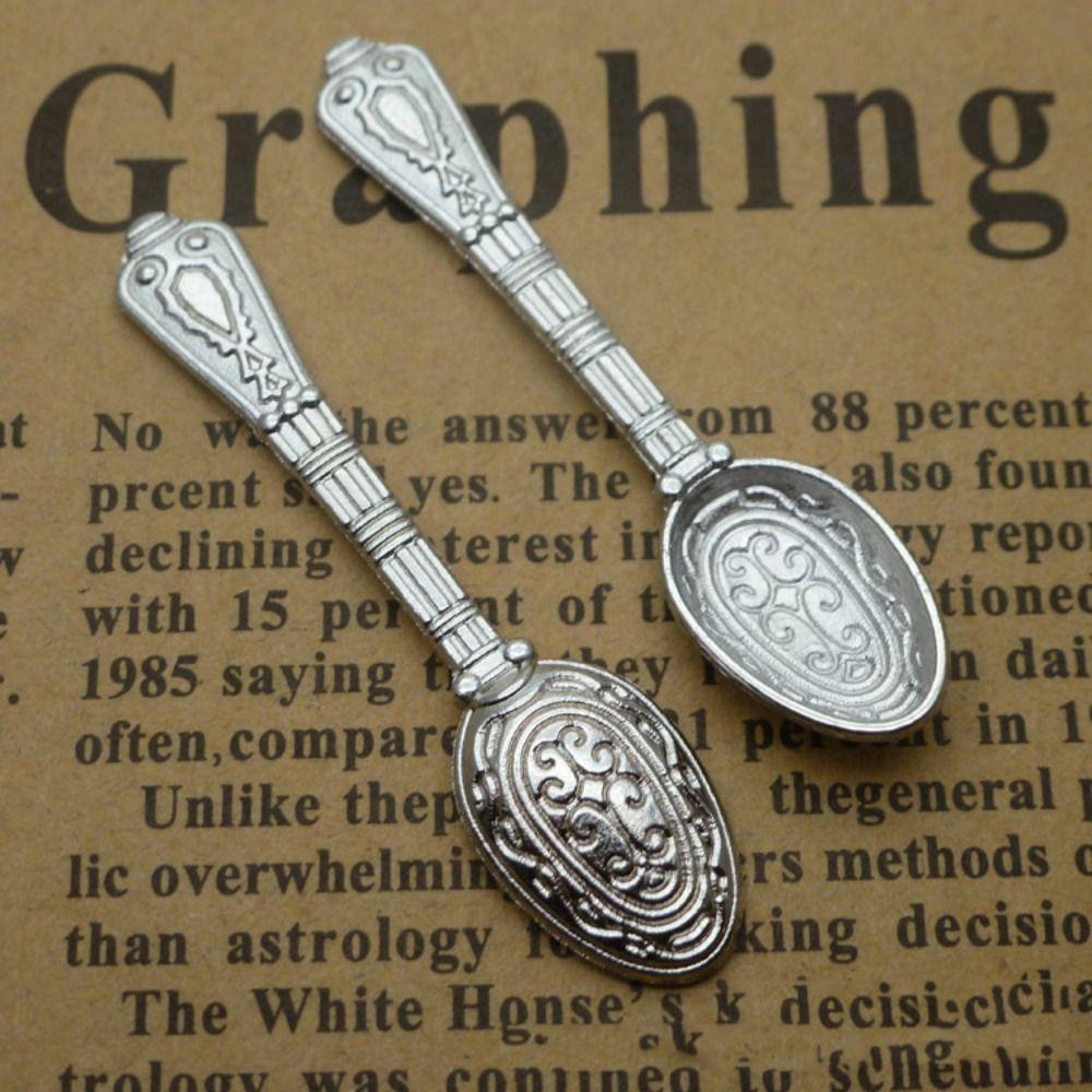 [Elegan] Sendok Antik Tahan Karat Kualitas Tinggi Aksesoris Perhiasan Membuat Perhiasan Ukiran Tangan Mudah Dibersihkan Charms Pattern Handle Design Sendok Teh