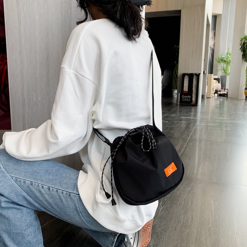 TAS SELEMPANG GELIS-TAS SERUT WANITA-SLING BAG