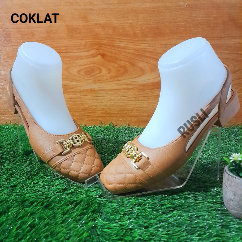 (COD) Sepatu Sandal Wedges Lembut Tali Belakang Jelly Import HYS 9018