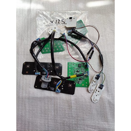 Mesin Papan VCB LED Vario 125-150 Original 2022-2023 LED Lampu depan VCB PCB Vario 125-150 New Ori