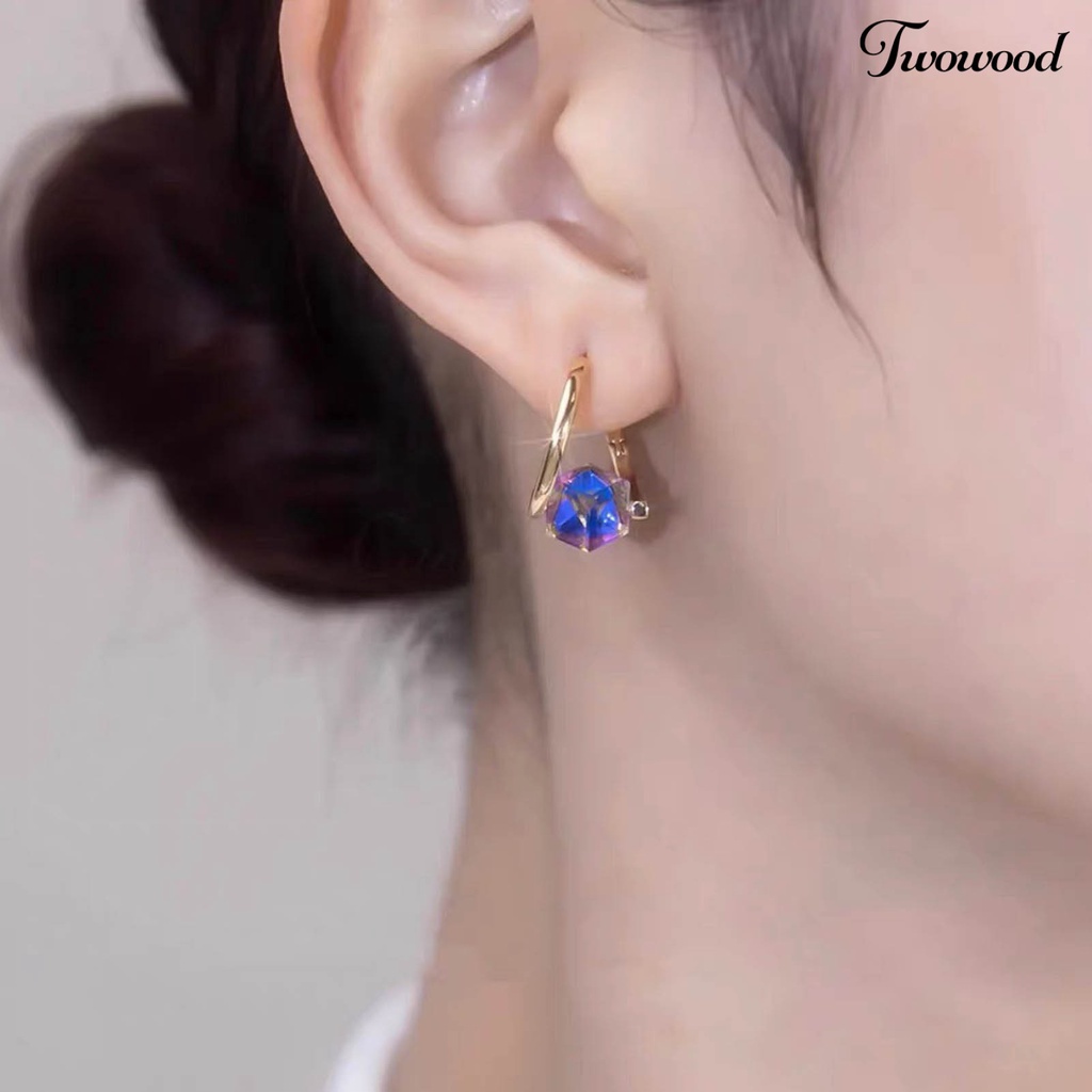 Twowood 1pasang Drop Earrings Geometris Warna-Warni Temperamen Kilau Terang Electroplating Hias Hadiah Anniversary Wanita Biru Kristal Imitasi Menjuntai Anting Perhiasan Aksesoris