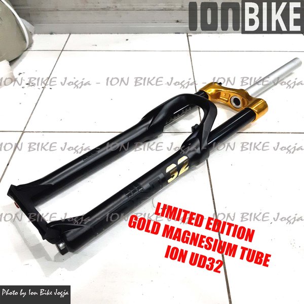 fork 27.5 ION ud32 T140 air rebound black gold LIMITED EDITION - MAGNESIUM - lebih ringan - fork mtb