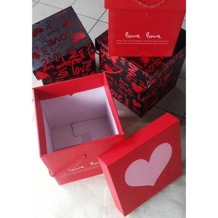 

⭐BISA COD⭐ DIY Kotak Kado Merah Hati Size L