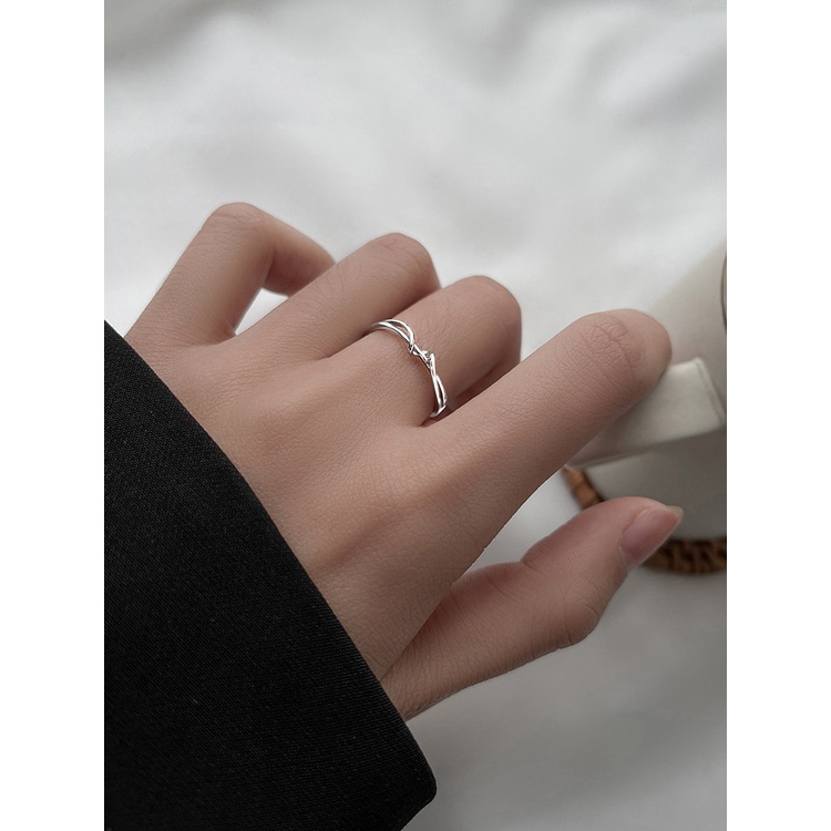 Goldkingdom Aksesoris Perhiasan Fashion Ready Stock Versi Korea Dari Garis Sederhana Perempuan Cincin Berlapis Perak Geometris Cincin Jari Lembut Angin Dingin Pembukaan Cincin Jari Telunjuk Perempuan