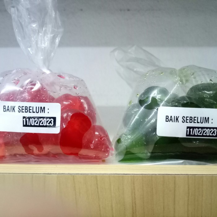 cherry tanpa tangkai buah - Merah