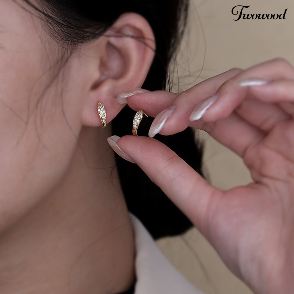 Twowood 1pasang Ear Studs Super Shiny Full Rhinestones Sparkling Geometric Electroplating Hias Hadiah Wanita Bulan Sabit Stud Earrings Perhiasan Untuk Pacaran