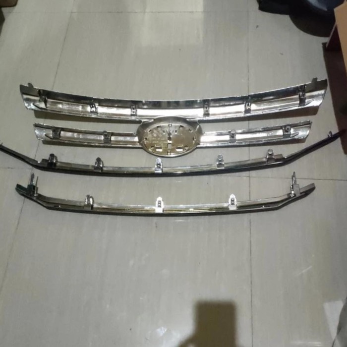 Jual Hood Moulding List Grill Depan Toyota Rush Terios Black