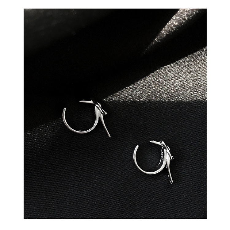 Goldkingdom Aksesoris Perhiasan Fashion Ready Stock Perak Disepuh S925 Love Ear Clip Female Sense Online Is And The Design Sense Of Ear Bone Clip Tanpa Lubang Telinga.