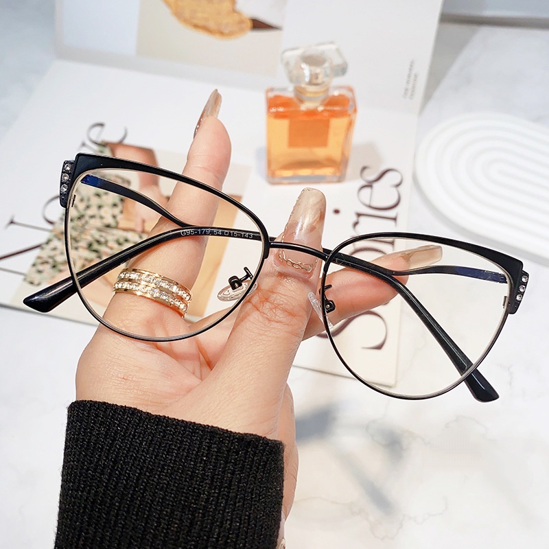 Kacamata Fashion Anti Radiasi Cat Eye Frame Diamond Untuk Wanita